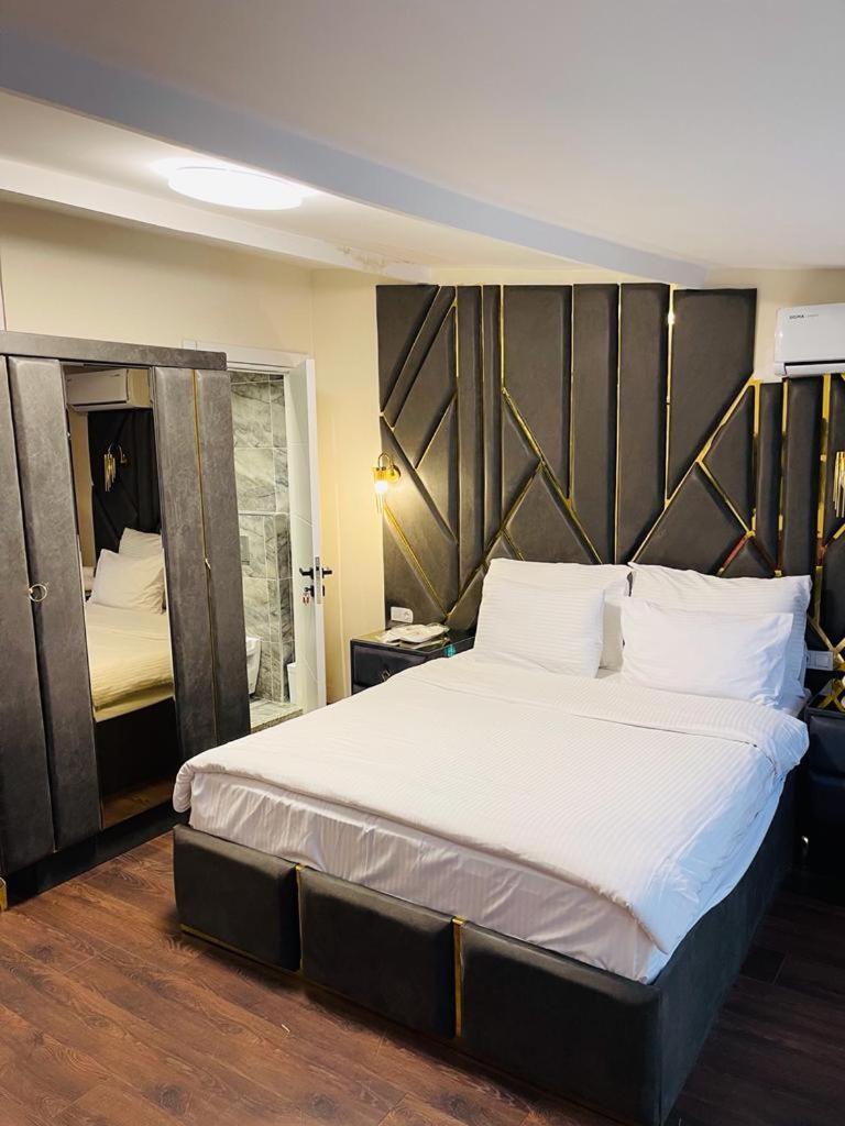 Aymira Suite Hotel Istanbul Rum bild
